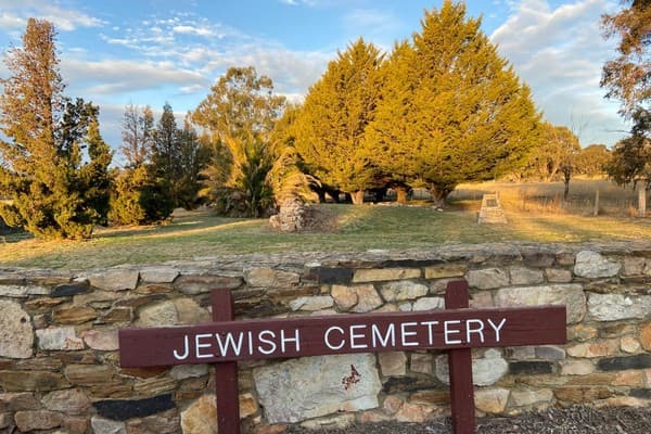 The Jewish Independent