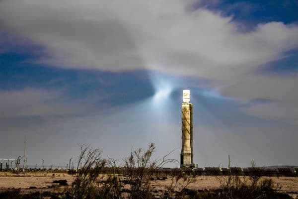 Solar power tower