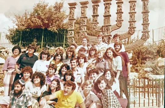 The B'nei Akiva (Southern Hemisphere) Gap Year cohort, 1981