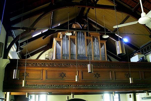 Gallery in Sydney’s Lutheran Church feature large motifs of Star of David