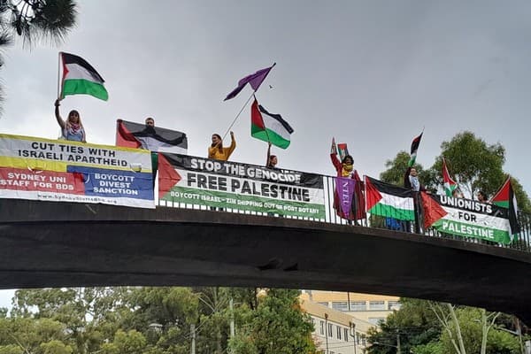 Syd Uni Palestine students Nick Riemer x