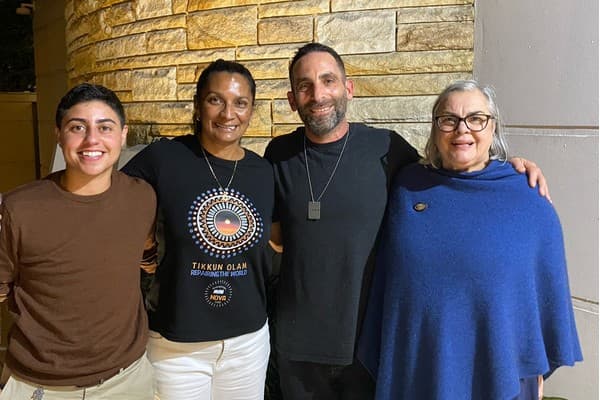 Breaking Bread Cremorne Synagogue, with Nova Peris and Dr Aunty Doris