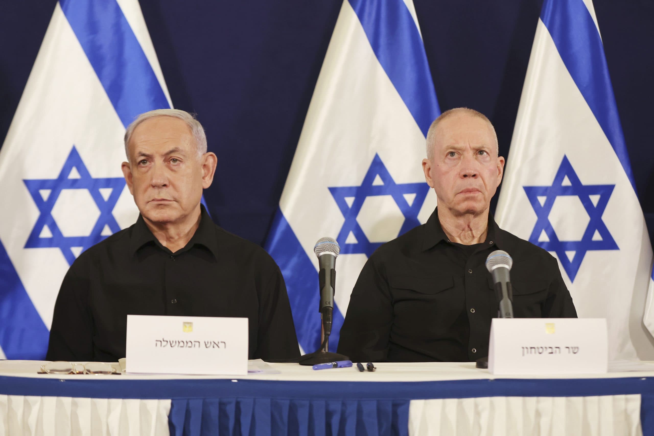 Israeli Prime Minister Benjamin Netanyahu, left, and Defense Minister Yoav Gallant attend a press conference