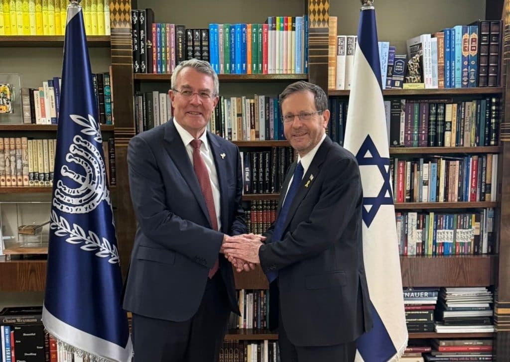 Dreyfus with Israeli President Isaac Herzog