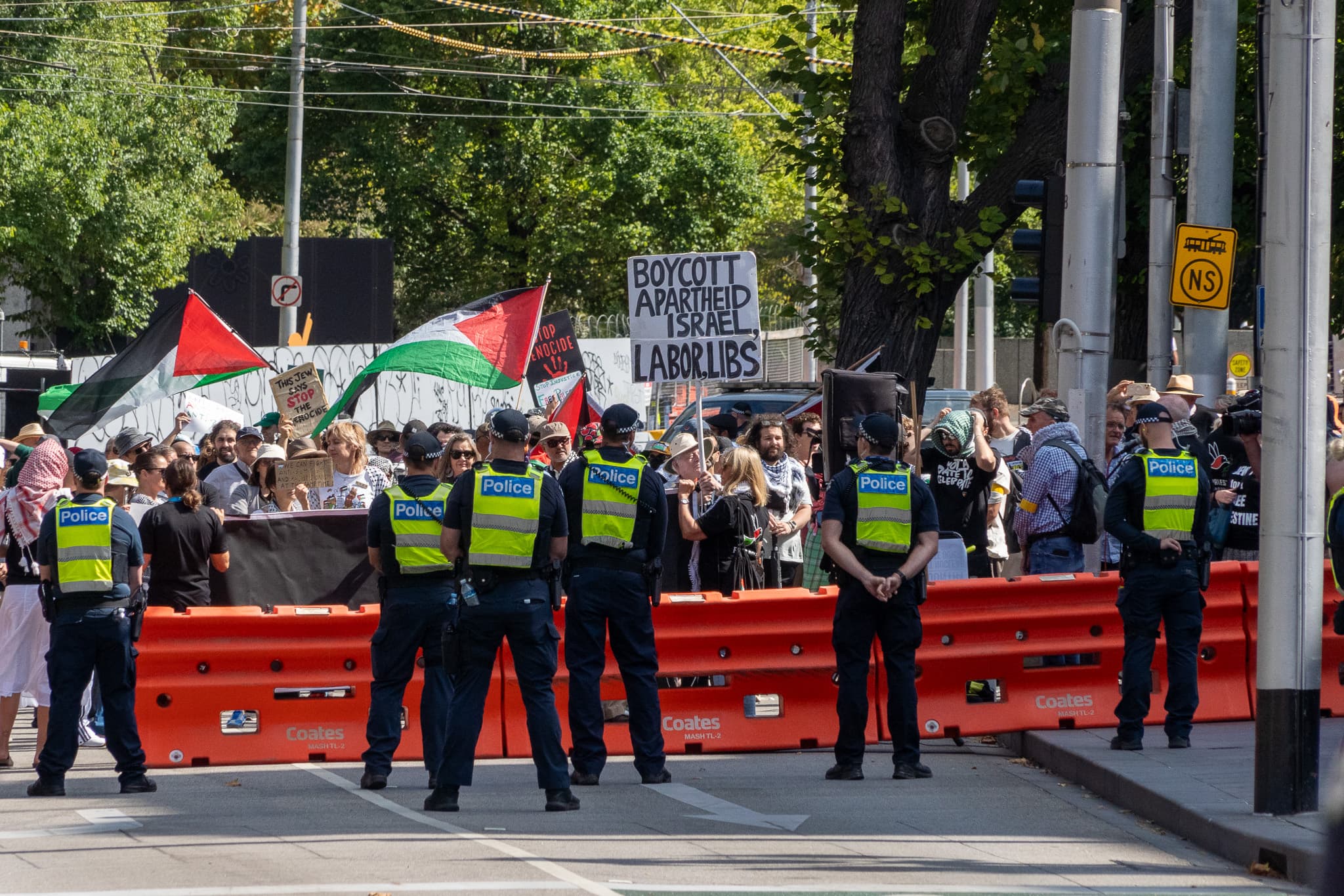 AntiZionFeb9Rally-58