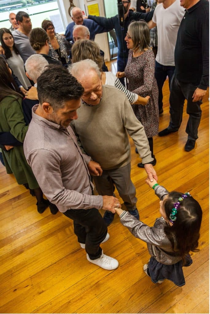 Joe Kaufman with grandson-in-law, Dean Cherny, and great granddaughter at the 2017 Buchenwald Ball (Image: Andrew Harris).