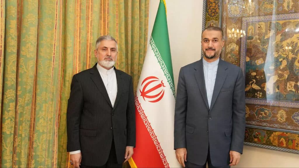 Iran’s Ambassador to Australia Ahmad Sadeghi (L), with ex-Iranian Minister of Foreign Affairs Hossein Amir-Abdollahian, before leaving to take up his post in Australia (Image: Iranian Ministry of Foreign Affairs).
