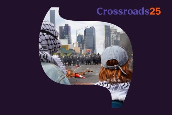 article Comparison Ben Bresley Melb protest