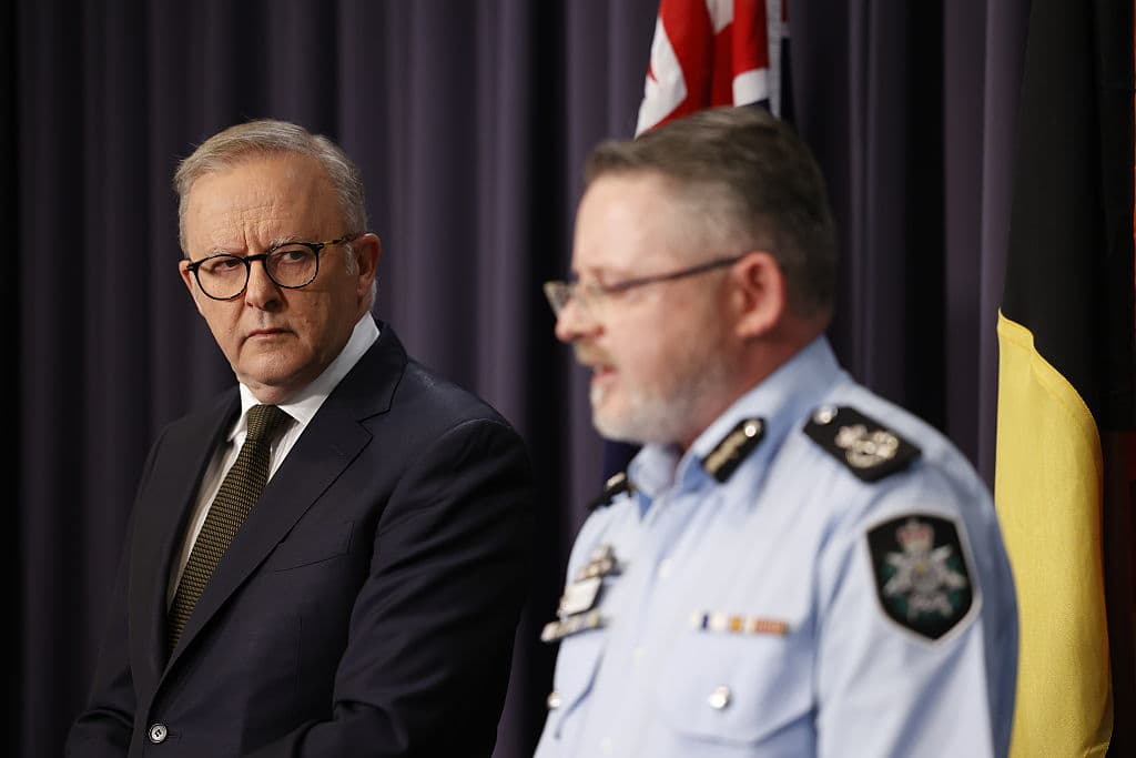 Australia’s Prime Minister Albanese Speaks After Bondi Shootings