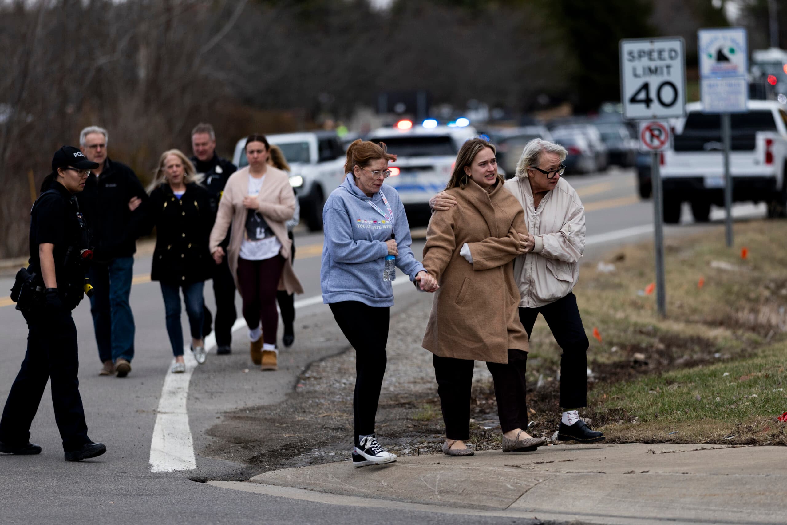 Suspect Dead in Apparent Attack on Temple Israel Synagogue in West Bloomfield, Michigan
