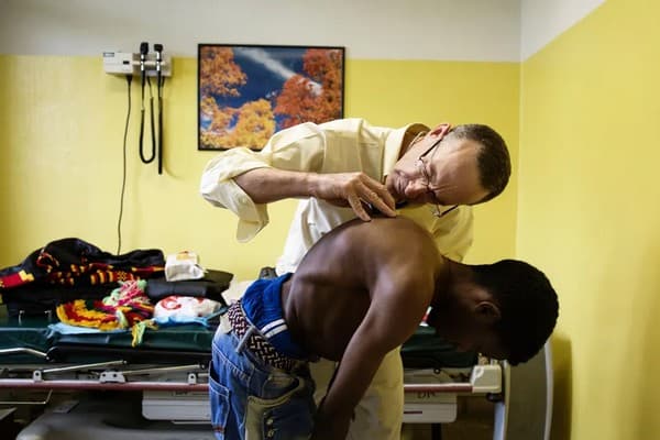 Dr Hodes treating a patient in Ethiopia