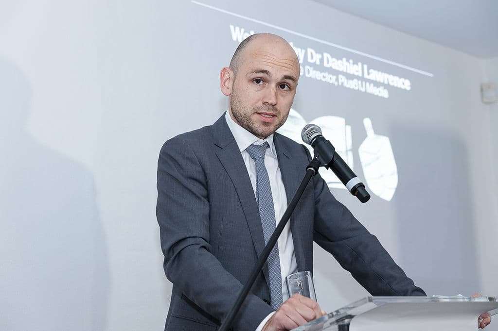 Dashiel Lawrence, Executive Director of <em>The Jewish Independent</em>, addresses the launch (Giselle Farber)