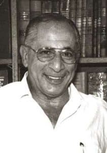 <strong>Prof. Colin Tatz AO</strong>